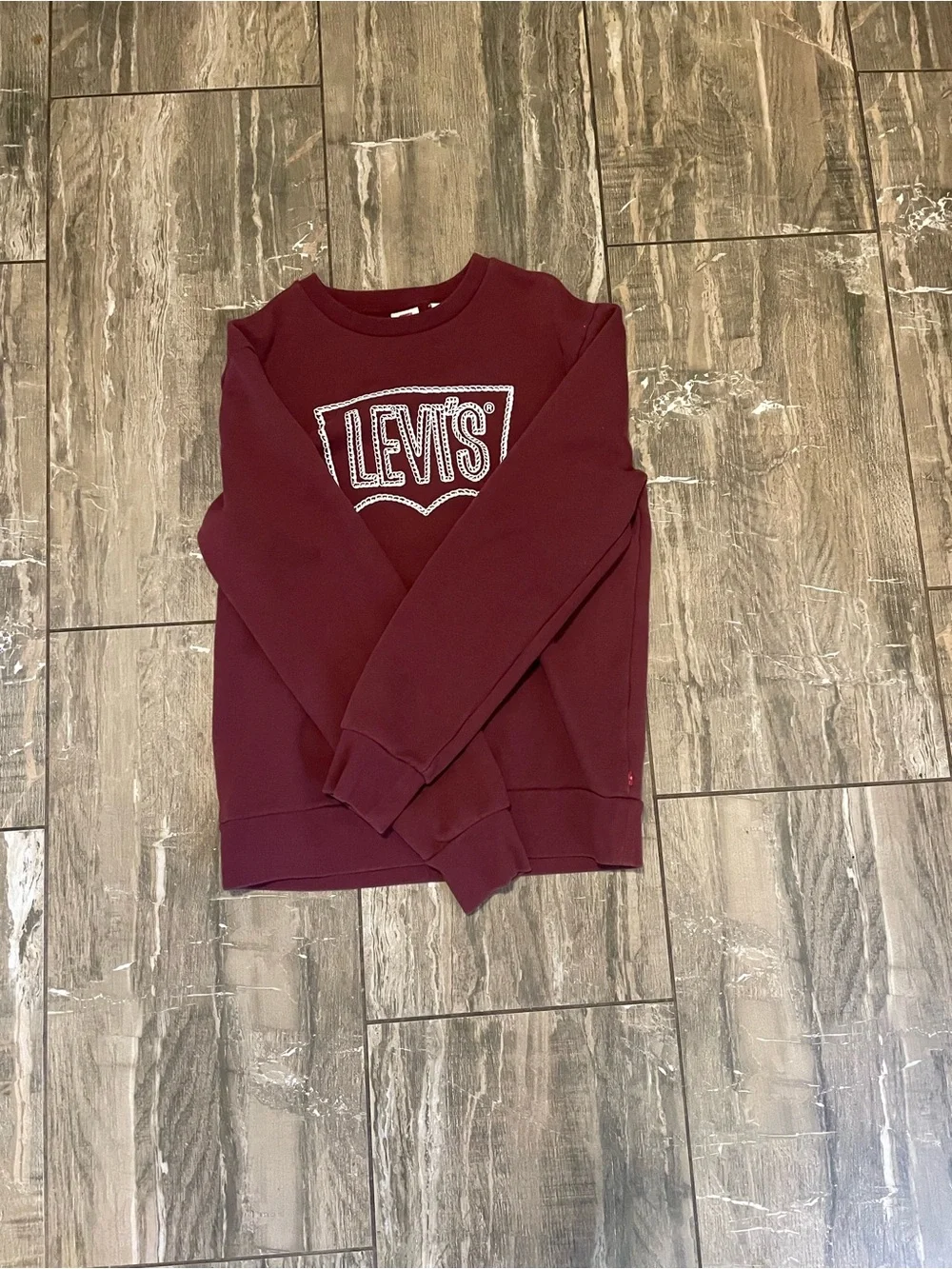 Levi's Men's Burgundy Crewneck Sweatshirt with Logo